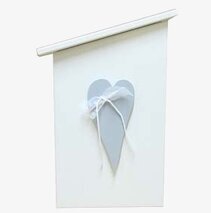 Nyckelskåp Hjärta Vit/Grå från Stig Andersson, väggmonterat