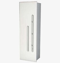 Nyckelskåp Vit från Stig Andersson i vit metall med spår