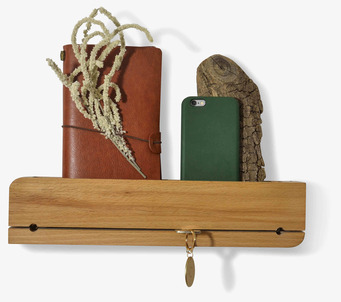 Bild av elegant nyckelhållare i oljad ek med dekorationer