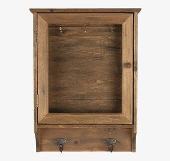 Bild av rustikt nyckelskåp i trä med mässingsdetaljer