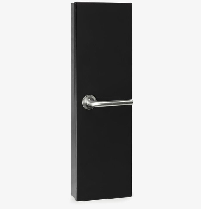 Key Cabinet Svart från Born in Sweden på en enkel bakgrund